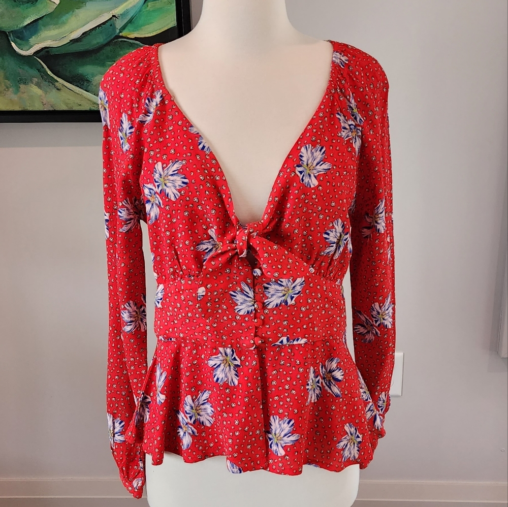 Willow and Clay fitted red floral top